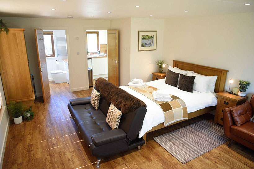 Chracaig Bheag self catering accommodation in Portree offers amazing sea views and open plan design