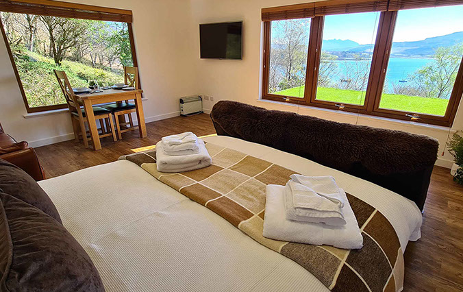 Open Plan Self Catering Accommodation in Portree with sea views